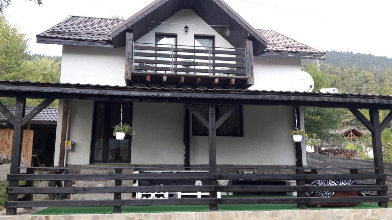 Vila Roxana Pangarati Екстериор снимка