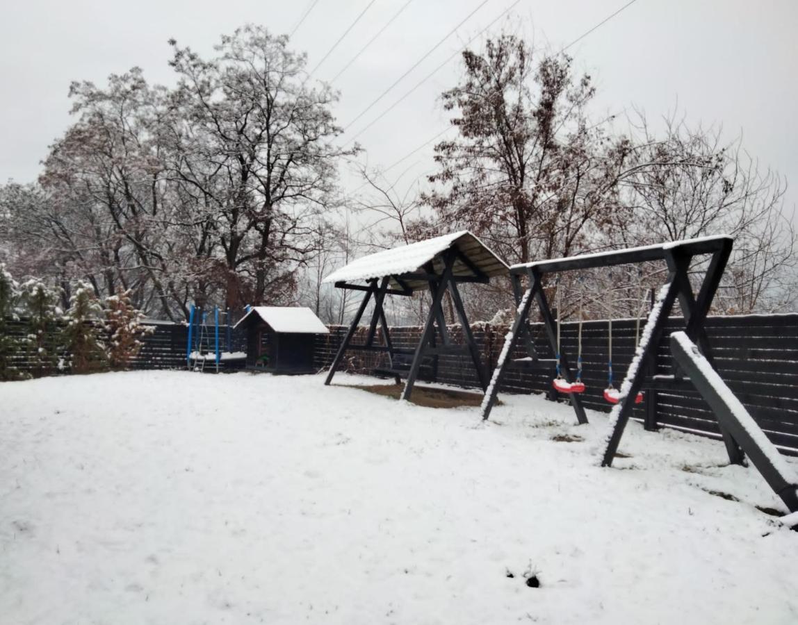 Vila Roxana Pangarati Екстериор снимка